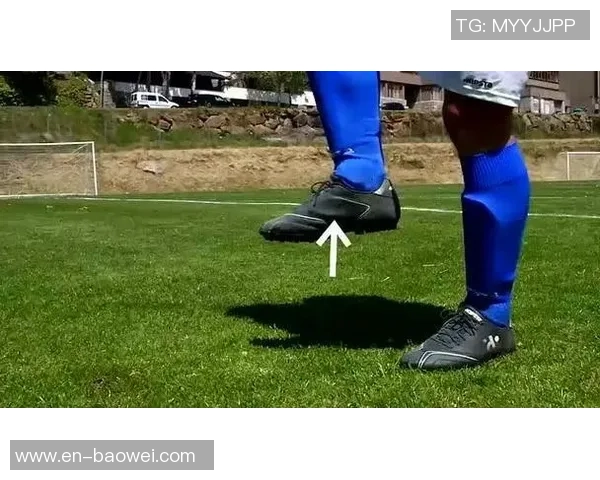 掌握足球射门技巧提升力度的有效方法与训练建议 掌握足球射门技巧提升力度的有效方法与训练建议